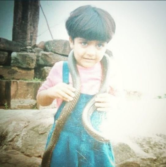 Nikita R Sharma Star Nick