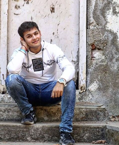 Dev joshi image