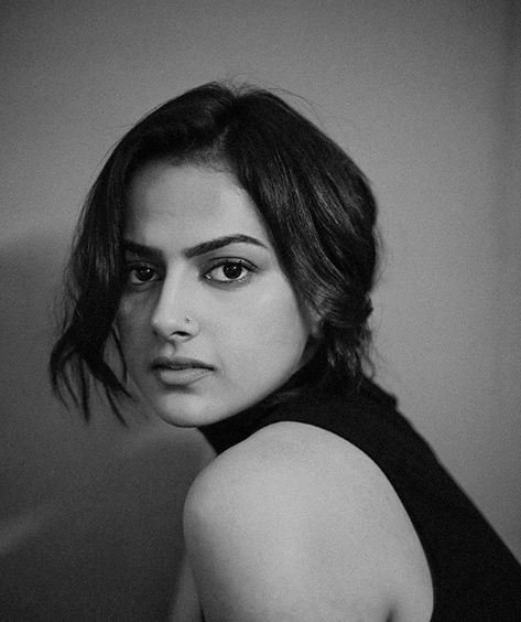 Shraddha Srinath Biography