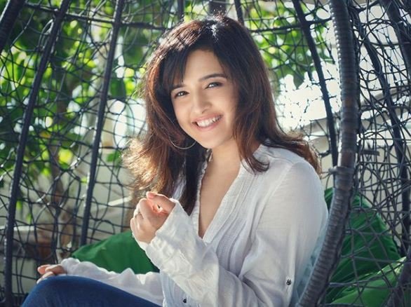 Shirley Setia