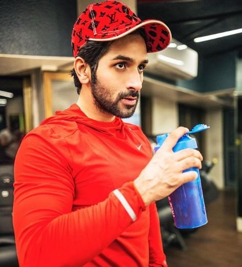 Vardhan puri